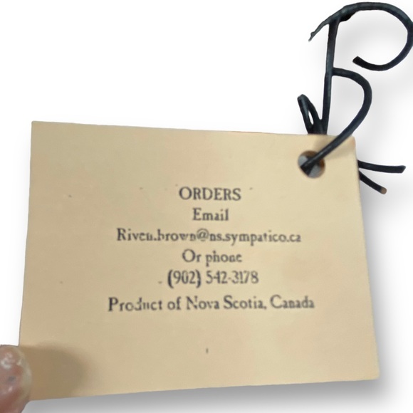 Riven Woodworks African Padauk Bear Salad Or Spaghetti Tong Set Nova Scotia - Picture 6 of 7